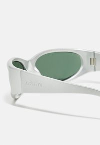 Arnette UNISEX srebrny