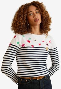 REGULAR FIT - STRIPE EMBROIDERED  - Pitkähihainen paita - ivory