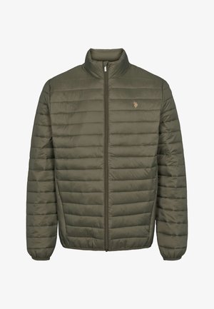 Olivgrüne, isolierte Steppjacke mit leichtem, gestepptem Gewebe, hohem Kragen und Reißverschluss. Verfügt über ein kleines Logo auf der Brust.