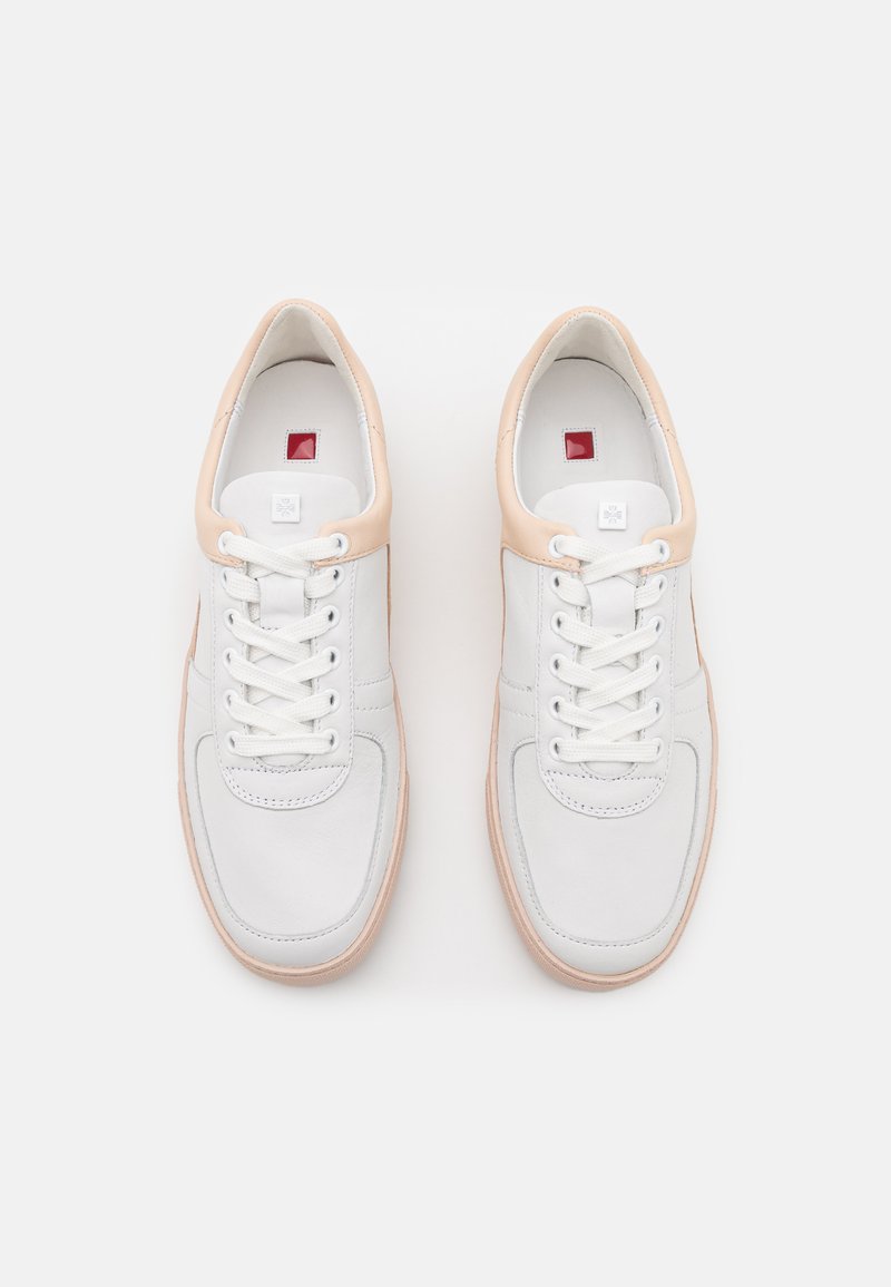 Damen Sneaker low | Högl GO THROUGH Sneaker low weiß/ecru/offwhite - WJ04669 Damen Sneaker low | Högl GO THROUGH Sneaker low weiß/ecru/offwhite - WJ04669