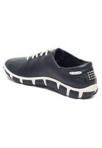 TBS JAZARU-BASKETS MODE - Baskets basses - bleu