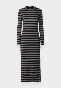 Vestido de manga longa, com textura canelada, em riscas horizontais alternadas em preto e cinza. Decote redondo e silhueta ajustada, com comprimento até ao joelho.