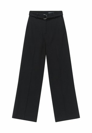 Schwarze, weite Hosen mit einem Gürtel, der eine silberne Schnalle hat. Aus glattem Stoff gefertigt, mit schmaler Passform und Seitentaschen.