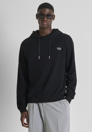 RELAXED FIT IN DOBBY WITH EMBROIDERED LOGO - Sweat à capuche - black