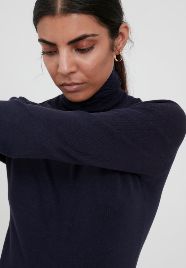 IHMAFA - Jumper - total eclipse2