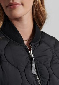 Superdry & Co Allvädersjacka - black