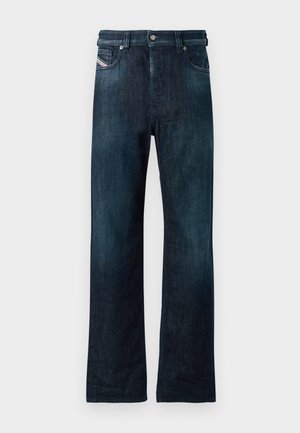 Mørkeblå denimjeans med rette ben, front- og baklommer, beltehemper og knappelukking i livet.