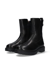 Botas de tobillo de cuero negro con un acabado suave, punta redondeada, paneles laterales elásticos y suela de goma texturizada para mayor agarre.