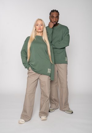 Multiply Apparel, STRUCTURED TROUSERS TASK UNISEX - Cargo trousers - weathered teak