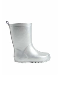 Bota de lluvia de goma plateada con una textura suave y brillante, punta redondeada y un lazo en la parte posterior. Presenta una suela sólida y con relieve para mayor tracción.