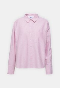 Unselected, fiery red