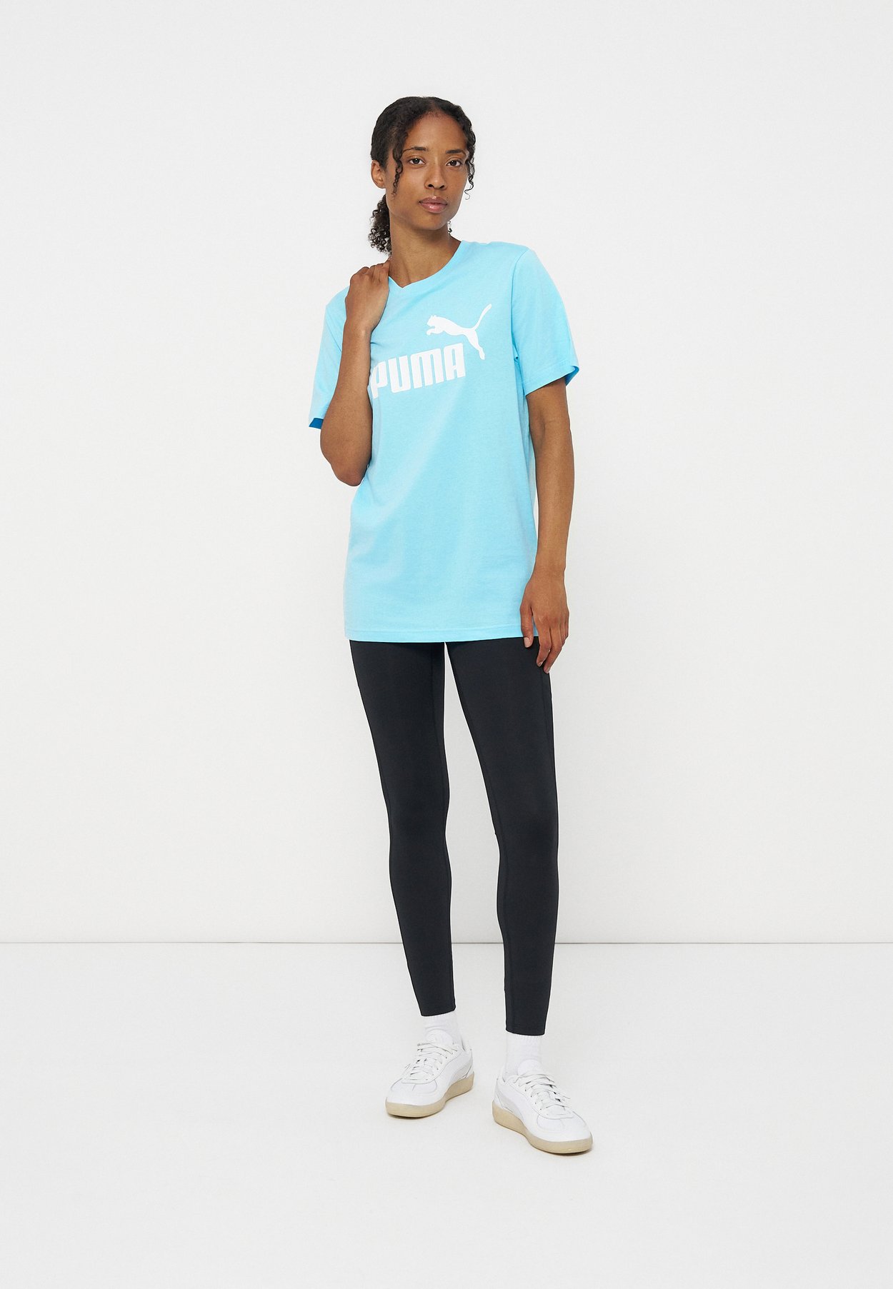 NO. 1 LOGO TEE