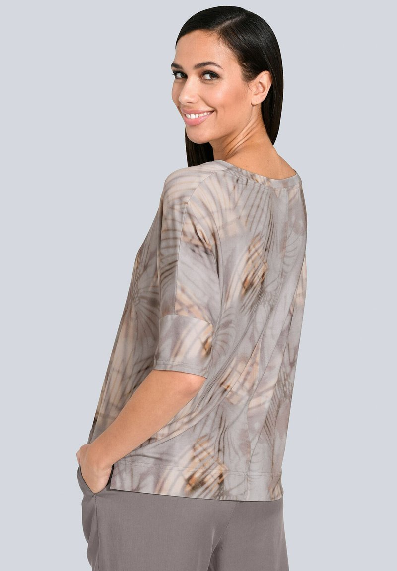 Damen T-Shirts | Alba Moda T-Shirt print beige - FT03120 Damen T-Shirts | Alba Moda T-Shirt print beige - FT03120