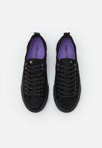 Element Tenisky - black