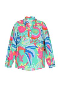 Camicia a maniche lunghe colorata di verde con motivi floreali e astratti. Presenta un colletto, chiusura con bottoni e polsini a sbuffo.