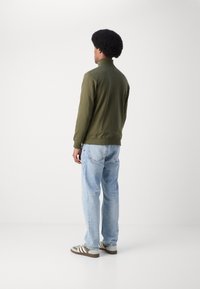 INDICODE JEANS Sweatshirt - olive