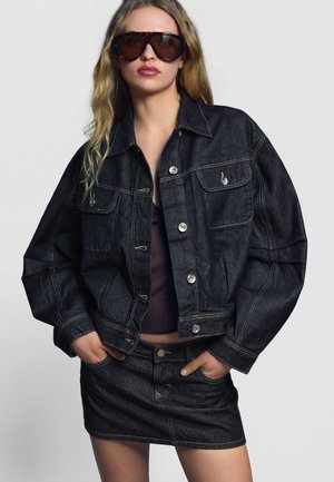 Bershka CROPPED BALLOON DENIM JACKET 00888180 - Cowboyjakker - royal blue