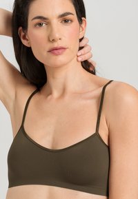 Hanro TOUCH FEELING - CROP - Topp - wood