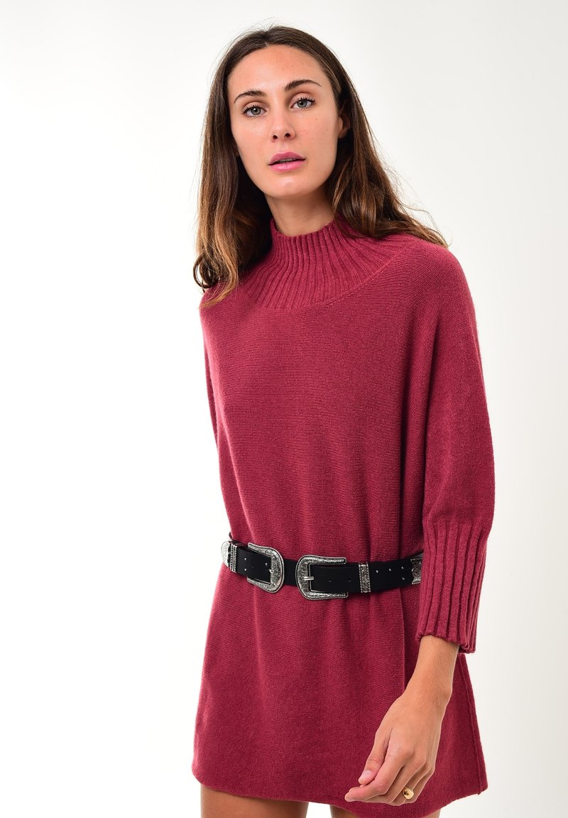 Damen Freizeitkleider | SOHUMAN CINDY Strickkleid red/rot - EO73279 Damen Freizeitkleider | SOHUMAN CINDY Strickkleid red/rot - EO73279