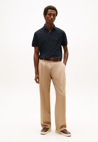 Tommy Hilfiger REGULAR - Poloshirts - desert sky