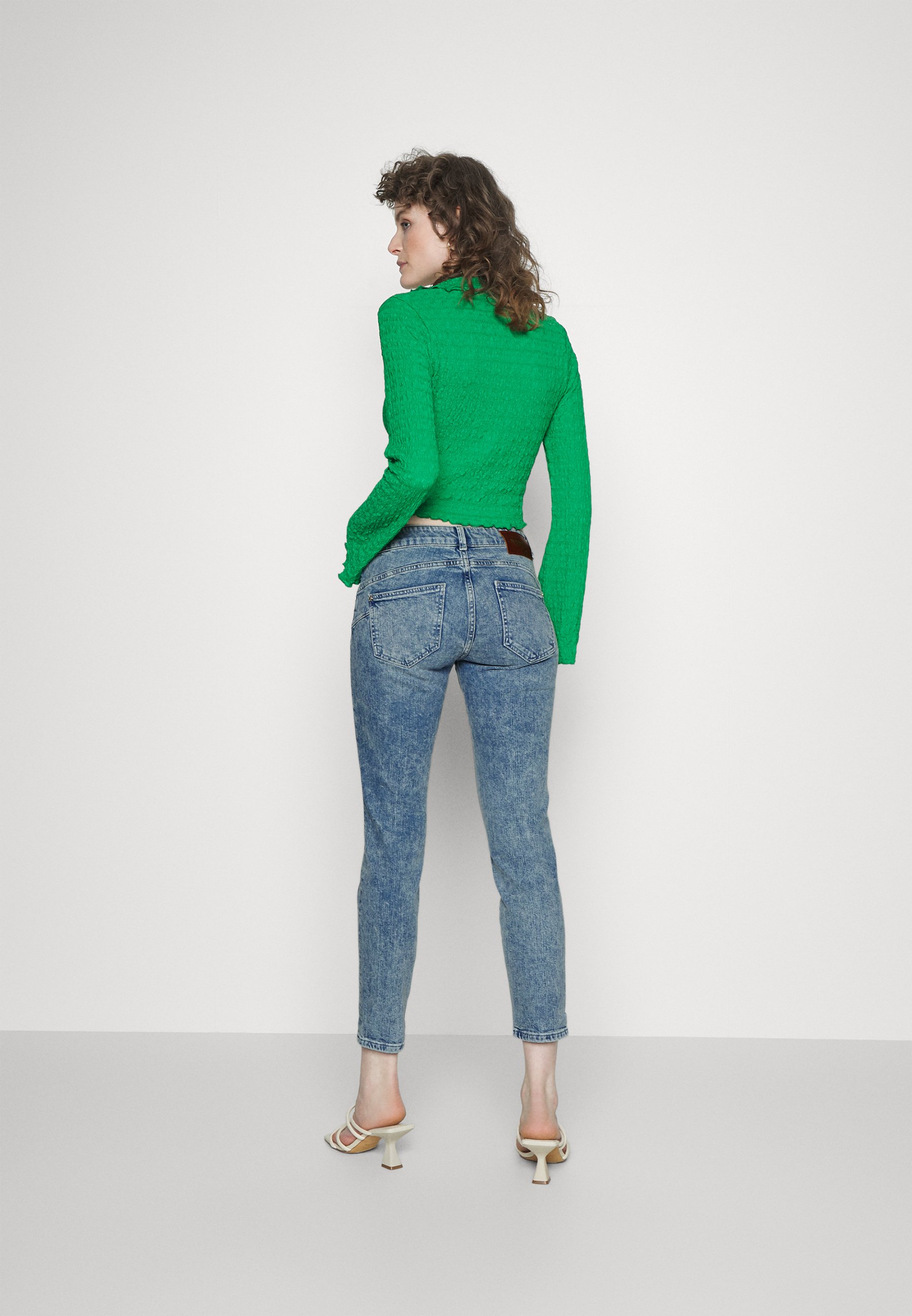 Mos Mosh BERLIN BELLE - Slim fit jeans 
