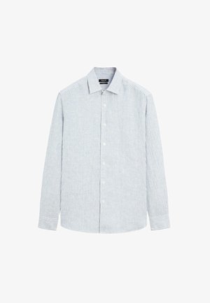 Męska koszula z długim rękawem na guziki, z cienkimi pionowymi niebiesko-białymi paskami, kołnierzykiem w szpic oraz mankietami na guziki.