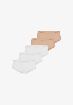 Set aus fünf nahtlosen Hipster-Damenslips in Weiß und Beige, angeordnet in einer kaskadierenden Reihe auf weißem Hintergrund.