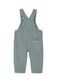 Helle türkisfarbene Latzhose für Kleinkinder mit verstellbaren Trägern und einer einzelnen Gesäßtasche am rechten Bein.