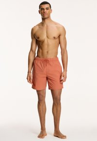 Shiwi REGULAR FIT NICK - Șorturi de baie - sugar brown