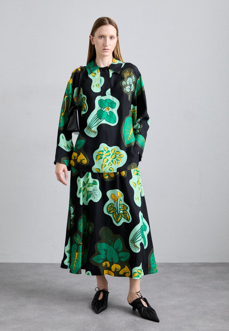 Rodebjer SUNSHINE LEAF - Blouse - black - Zalando