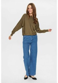 Nümph DAYA - NOOS - Pulover - kangaroo