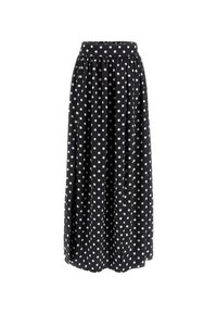 Seleccionado, schwarz