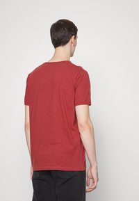 Selected Homme SLHMORGAN SS O-NECK TEE W NOOS - T-shirt básica - cowhide