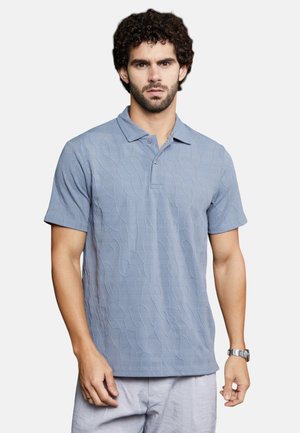 - Koszulka polo