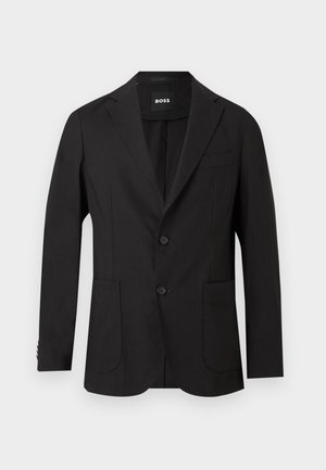 Μαύρο σακάκι με δύο κουμπιά, γιακάδες με σχισμή, δύο μπροστινές τσέπες, τσέπη στο στήθος και ετικέτα "BOSS" μέσα στον γιακά.
