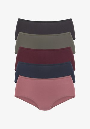 Fünf Paar Damen-Baumwollslips gestapelt, Farben von oben nach unten: Schwarz, Olivgrün, Burgunderrot, Marineblau und Staubrosa.