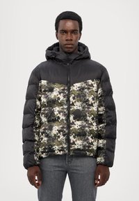 EA7 Emporio Armani GIUBBOTTO - Giacca invernale - fancy black