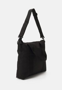Björn Borg CORE TOTE - Saco de desporto - black beauty