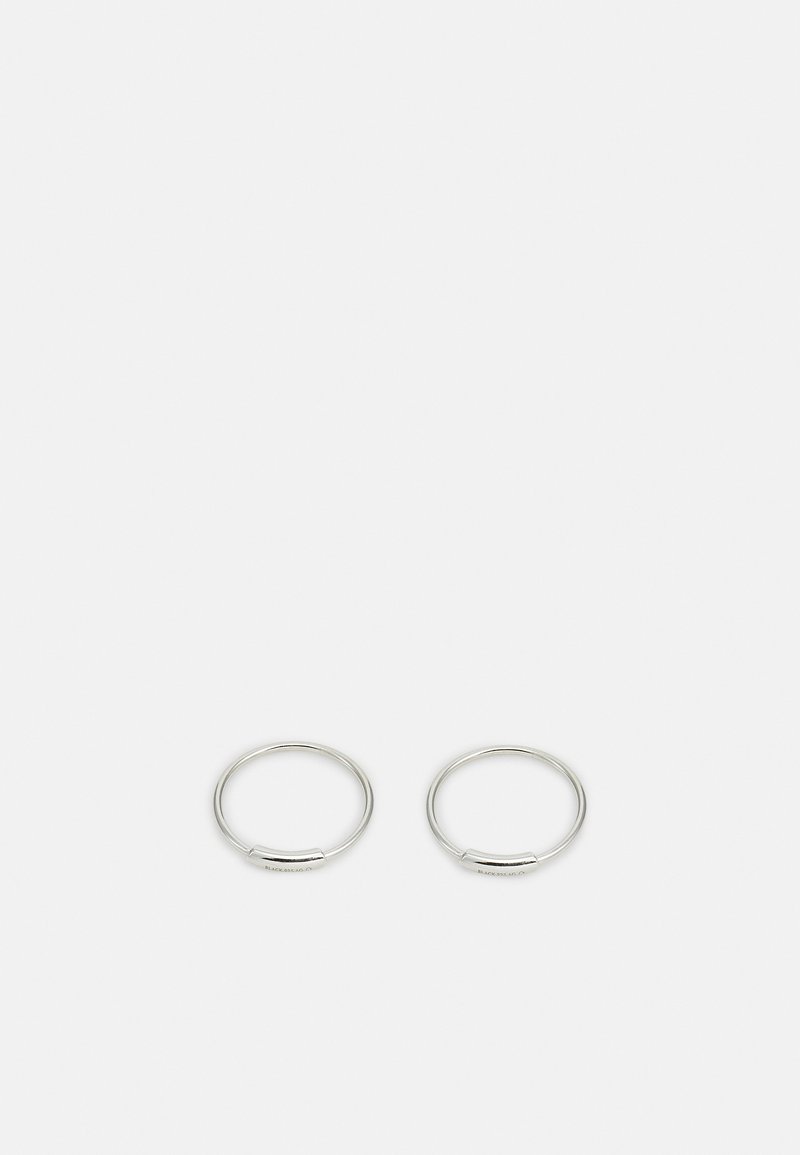 Maria Black - BASIC HOOP - Korvakorut - silver-coloured, Suurenna