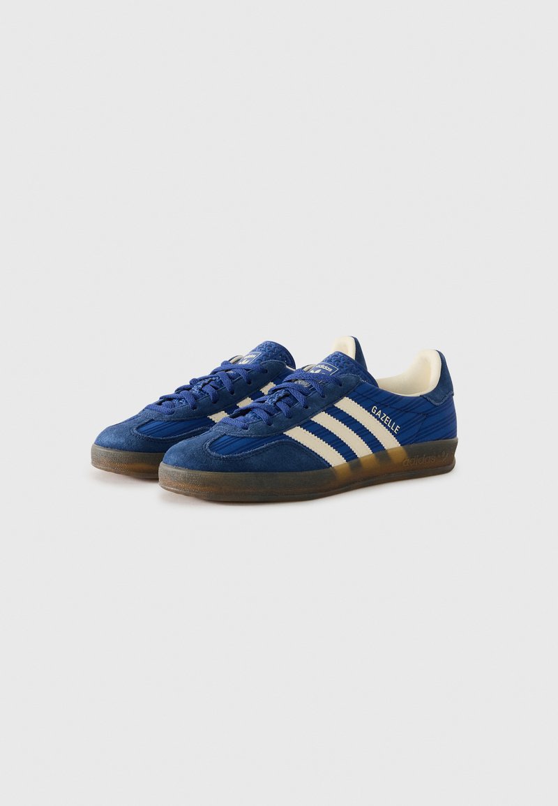 adidas gazelle silver green womens adidas Junior Gazelle Chaussures d'intrieur Jaune / Bleu royal