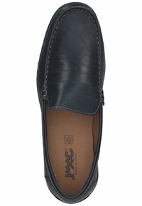 Náměstí kožené slip-on boty v námořnické modři s kulatou špičkou, viditelným švem a hladkým povrchem. Interiér ukazuje hnědou stélku s logem značky.