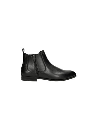 Stiefelette - black