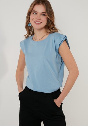 Basic T-shirt - baby blue