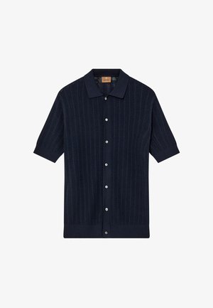 Tumesinine lühikeste varrukatega kudumispolo särk nööpidega ees ja tekstuurse vertikaalse kaablimustriga.