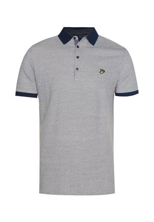 Graues Poloshirt mit gemustertem Strukturdesign, marineblauem Kragen und Bündchen sowie einem kleinen gelben Logo auf der linken Brust.