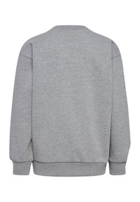 Grå crewneck sweatshirt med lange ærmer, ribkant ved manchetter og kant, vist bagfra mod hvid baggrund.