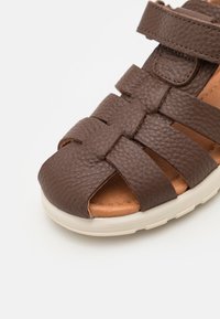 Bisgaard BAGGE - Sandaalid - brown