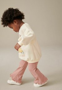 Next BAMBI SET REGULAR FIT - Collegepaita - neutral