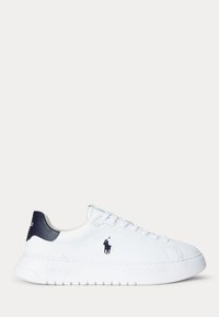 Valimata, white/navy