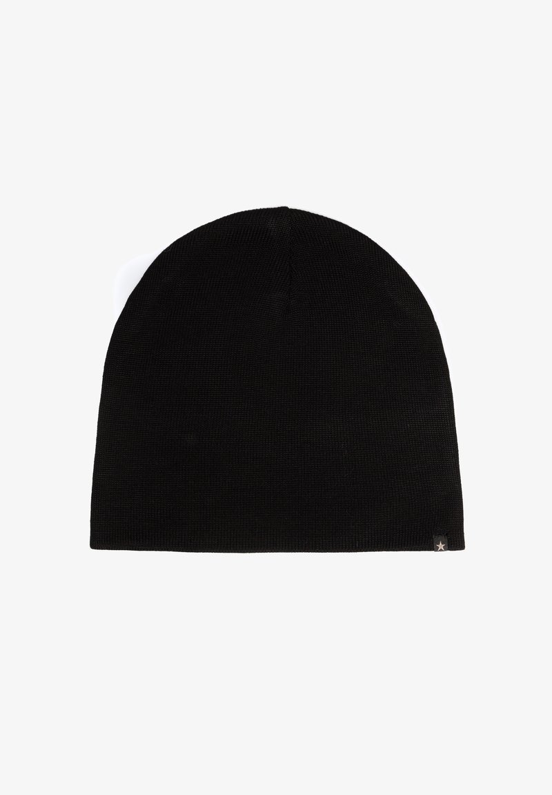 Mustan värvi kudumüts pehme tekstuuriga, tihedalt istuv disain ning väike täheaktsent ühel küljel.